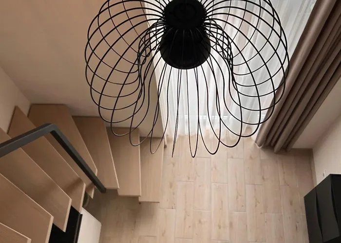 Urban Nest アパート パランガ